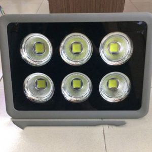 Den Pha Led Binh Duong 8